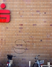 Reicher Onkel Bank, wer bist Du?