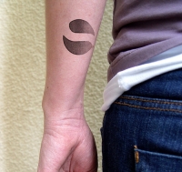 Eignung von automatisierten, elektronischen Helfern für die zufallsgesteuerte Sammlung von Bank-Mikrospenden